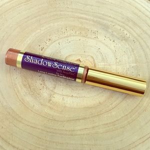 ✨ Rose Gold Shimmer ShadowSense Eye Shadow